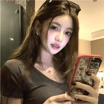 津津井小姐